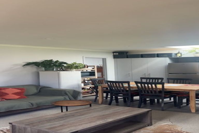 Photo of property in 107 Ryder Crescent, Levin, 5510