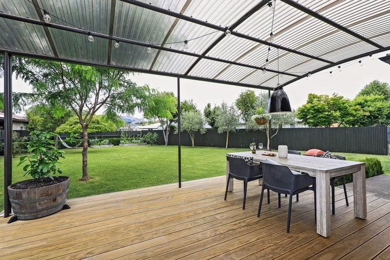 Photo of property in 21a Elliott Crescent, Havelock North, 4130