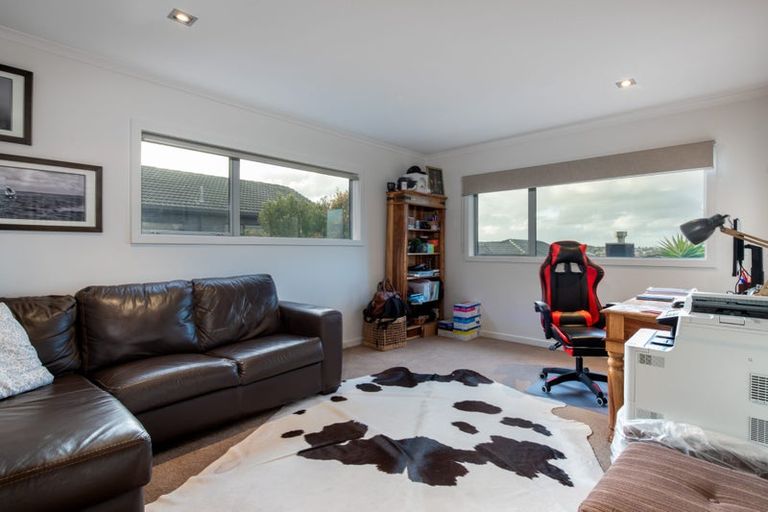 Photo of property in 131 Kowhai Road, Mairangi Bay, Auckland, 0630
