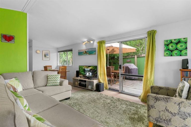 Photo of property in 35 Olsen Avenue, Mangawhai Heads, Mangawhai, 0505