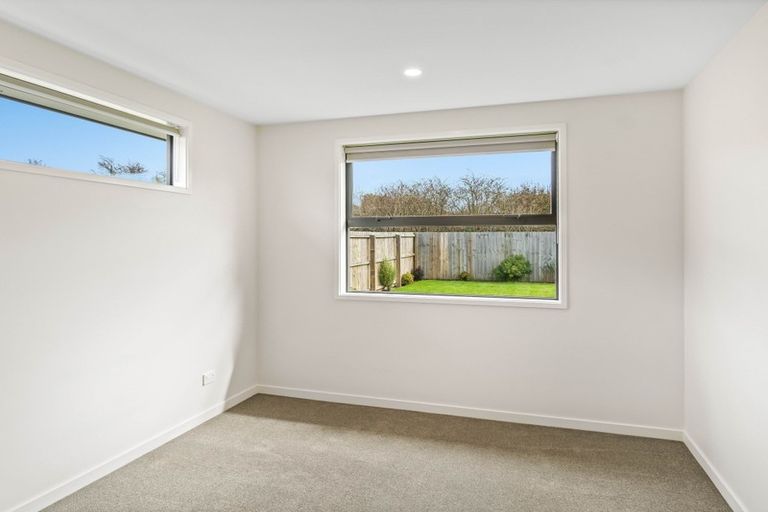 Photo of property in 33 Robert Duncan Road, Belfast, Christchurch, 8051