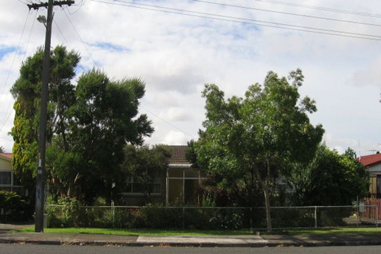 Photo of property in 11 Camp Road, Mount Wellington, Auckland, 1062