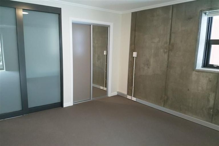 Photo of property in Frame Apartments, 402/111 Molesworth Street, Thorndon, Wellington, 6011