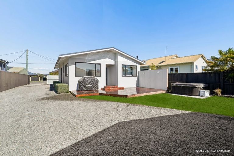 Photo of property in 6 Jennings Place, Rangiora, 7400