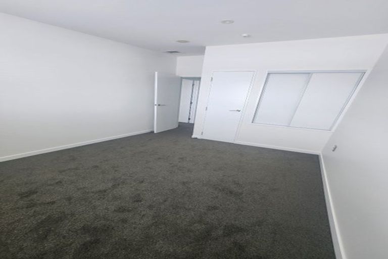 Photo of property in 216/24 Wellington Street, Howick, Auckland, 2014