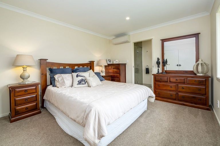 Photo of property in 13 Paterson Street, Pahiatua, 4910