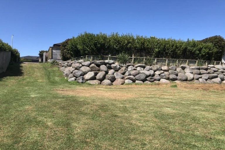 Photo of property in 18a Jules Crescent, Bell Block, New Plymouth, 4312