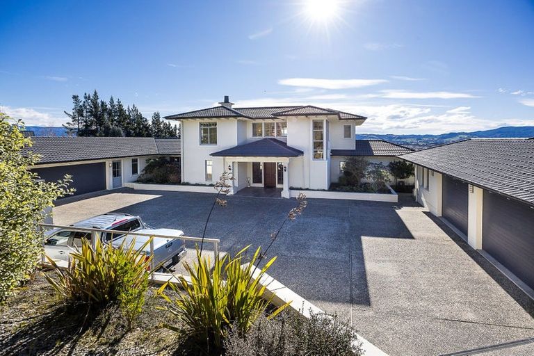 Photo of property in 6 Gracemount Place, Kinmont Park, Mosgiel, 9024