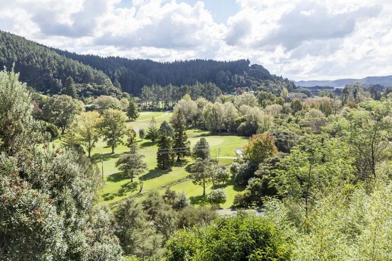 Photo of property in 125 Chevron Crescent, Whangamata, 3620