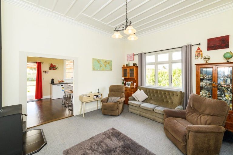 Photo of property in 8 Toia Street, Marton, 4710