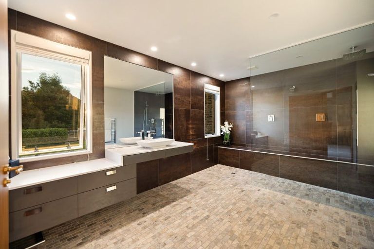 Photo of property in 68 Stoney Creek Road, Kawarau Falls, Queenstown, 9371