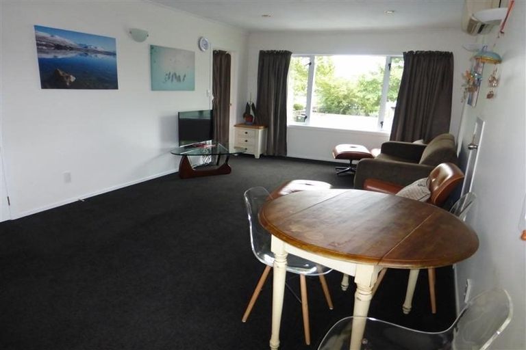 Photo of property in 10 Winslow Street, Burnside, Christchurch, 8053