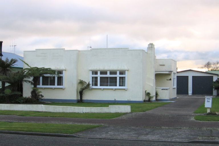 Photo of property in 34 Guy Avenue, Takaro, Palmerston North, 4410