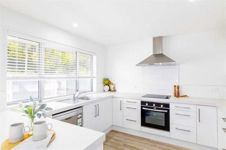 Photo of property in 129a Centaurus Road, Huntsbury, Christchurch, 8022