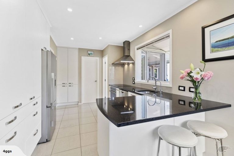 Photo of property in 13 Nathan Street, Tawa, Wellington, 5028