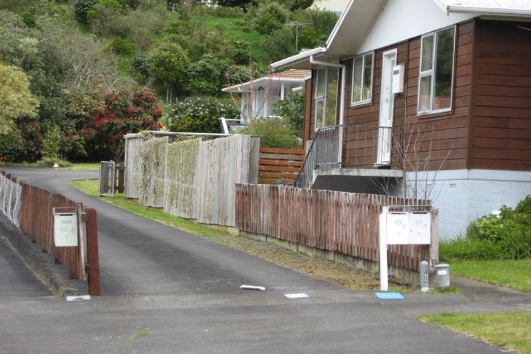 Photo of property in 85b Riversdale Drive, Merrilands, New Plymouth, 4312