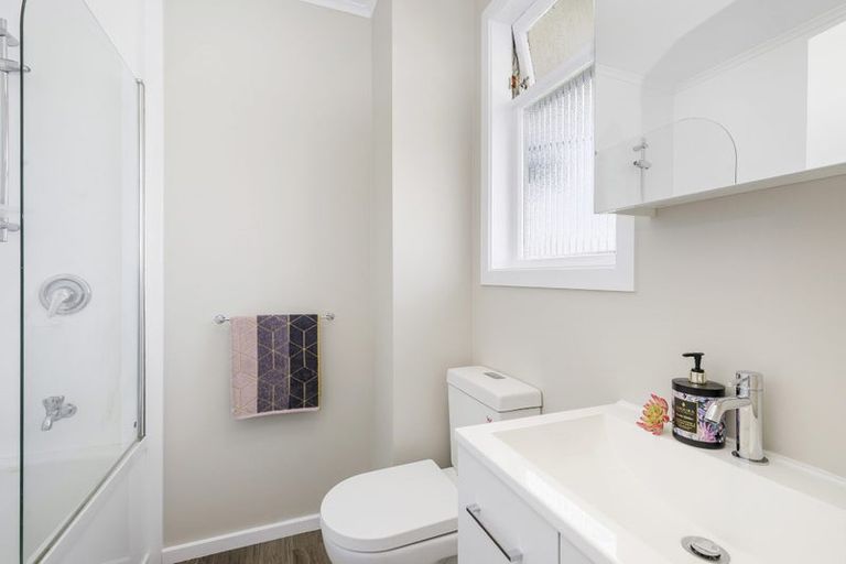 Photo of property in Silver Birch Court, 7/567u High Street, Boulcott, Lower Hutt, 5010