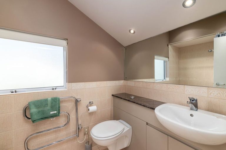 Photo of property in 9a Weka Street, Fendalton, Christchurch, 8041