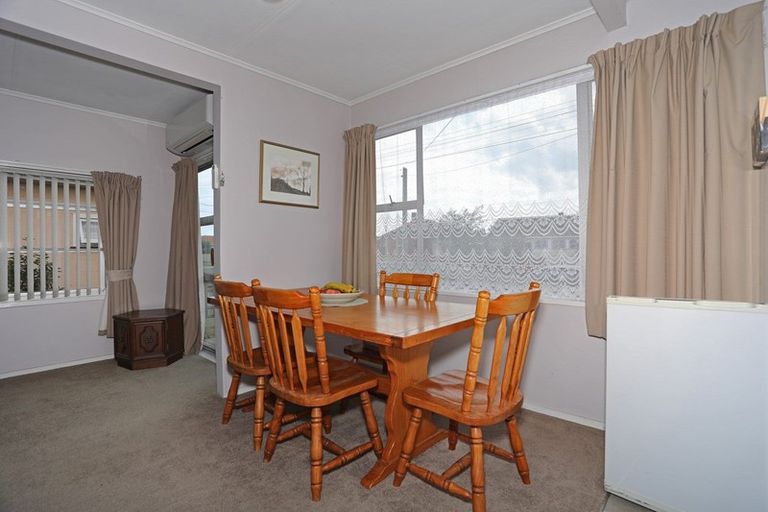 Photo of property in 20 Whyte Street, Foxton, 4814