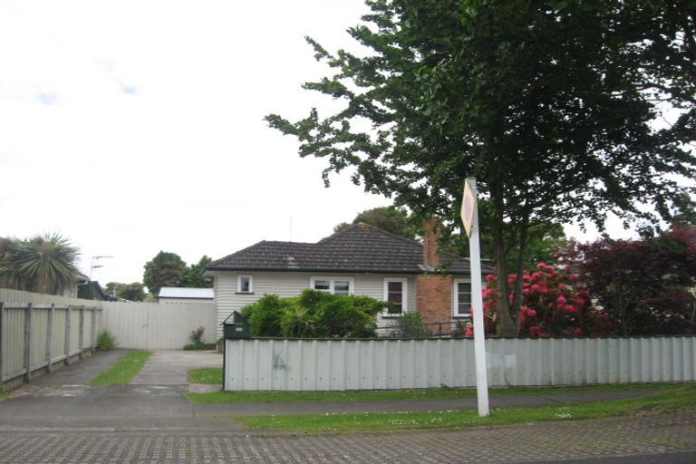 Photo of property in 40 Takanini School Road, Takanini, 2112