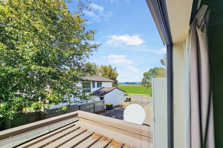 Photo of property in 22 Figaro Crescent, Takanini, 2112