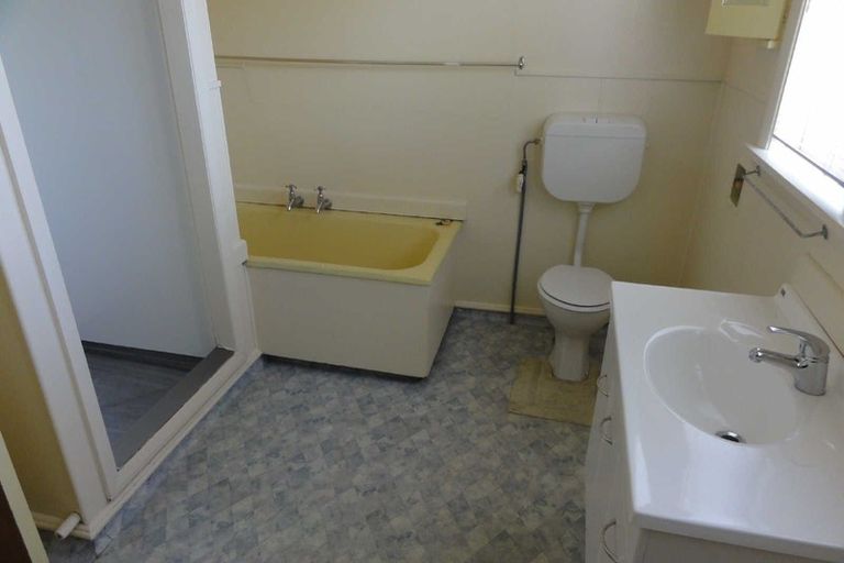 Photo of property in 3/39b Middleton Road, Upper Riccarton, Christchurch, 8041