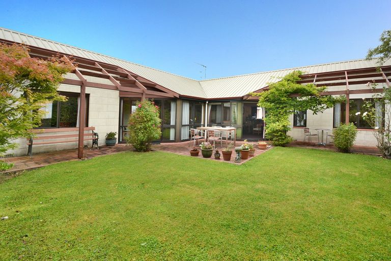 Photo of property in 95a Musselburgh Rise, Musselburgh, Dunedin, 9013