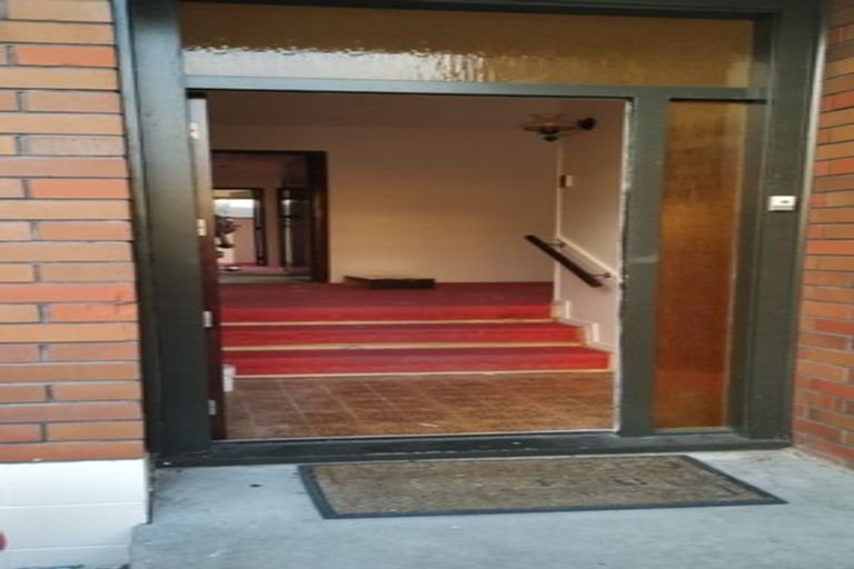 Photo of property in 46 Kennedy Avenue, Forrest Hill, Auckland, 0620