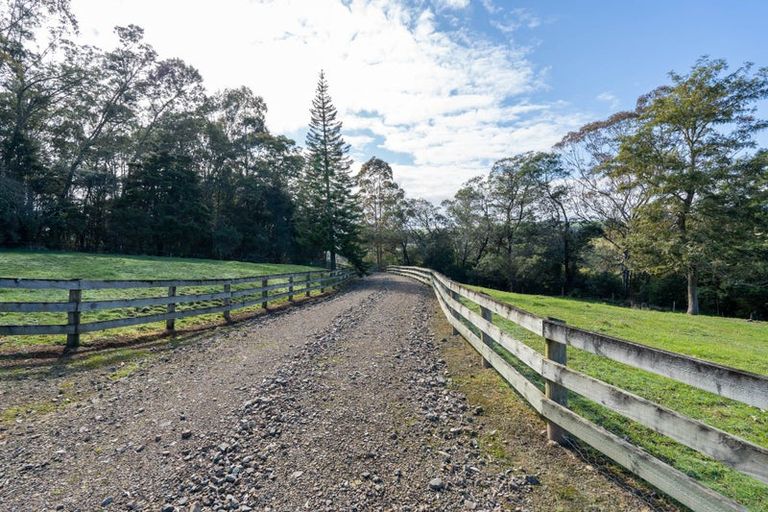 Photo of property in 1 Domain Road, Kawakawa, 0210