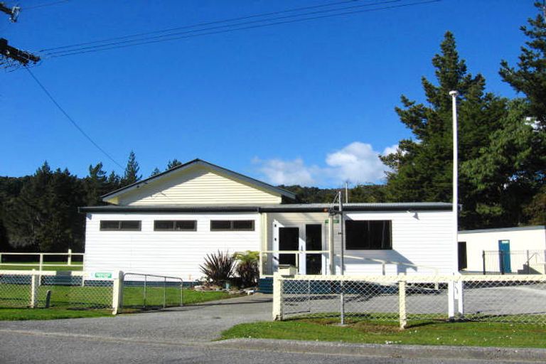 Photo of property in 291 Marsden Road, Greymouth, 7805