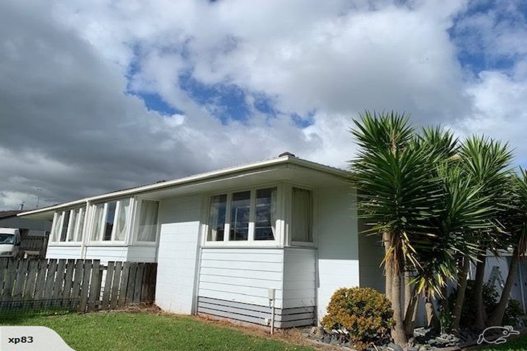 Photo of property in 11 Huia Street, Waiuku, 2123