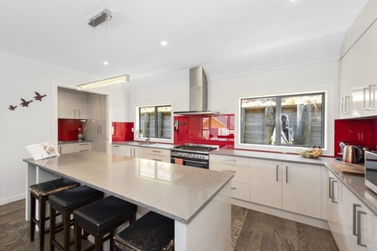 Photo of property in 11 Castleton Way, Flagstaff, Hamilton, 3210