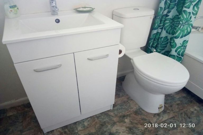 Photo of property in 2/30 Trent Street, Linwood, Christchurch, 8011