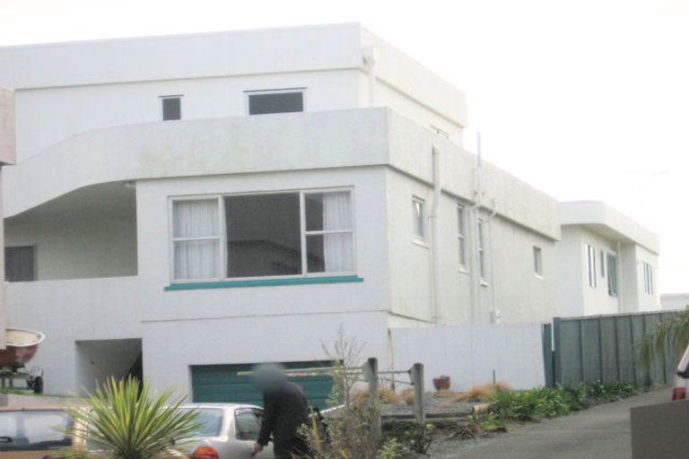 Photo of property in 117e Oceanbeach Road, Mount Maunganui, 3116