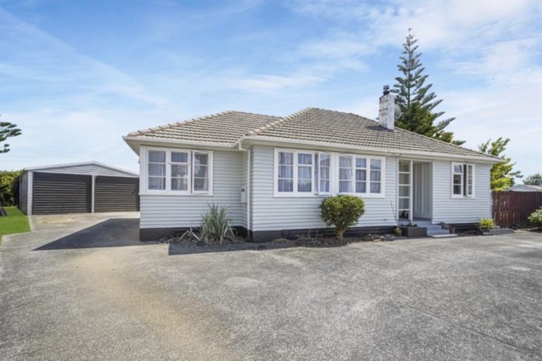 Photo of property in 14 Watts Crescent, Hamilton East, Hamilton, 3216