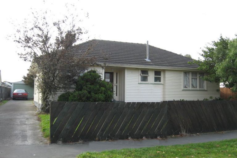 Photo of property in 6 Tensing Place, Sockburn, Christchurch, 8042