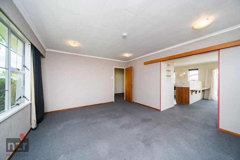 Photo of property in 6 Oban Place, Awapuni, Palmerston North, 4412