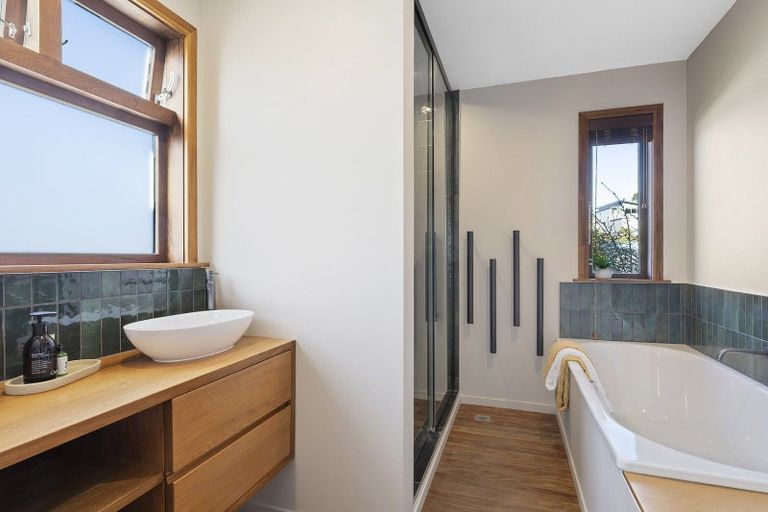 Photo of property in 14 Ribble Street, Island Bay, Wellington, 6023