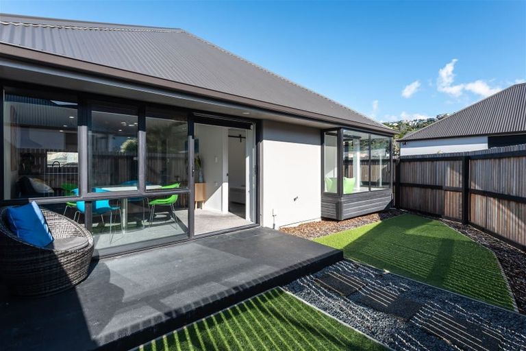 Photo of property in 7/71b Main Road, Redcliffs, Christchurch, 8081