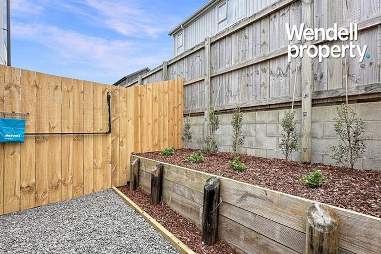 Photo of property in 31 Ngae Place, Mangere East, Auckland, 2024