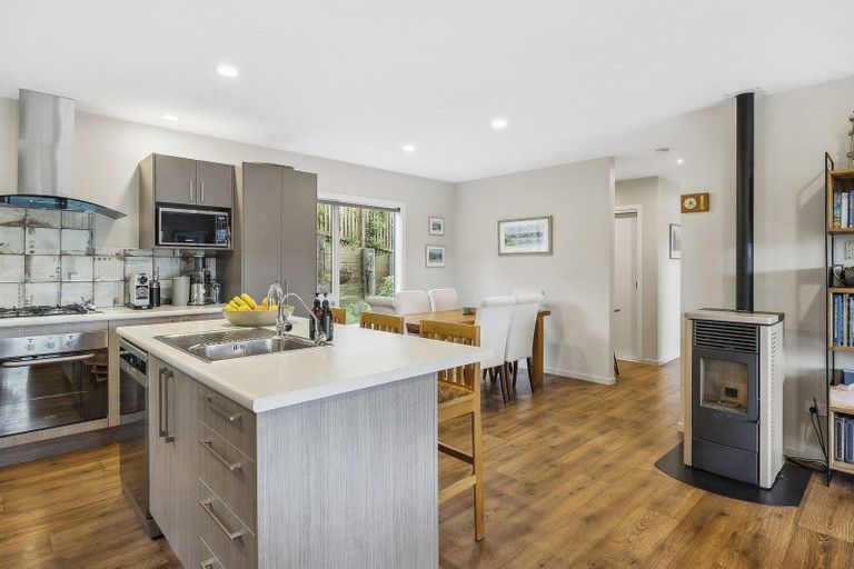 Photo of property in 12 Junction Road, Ravensbourne, Dunedin, 9022