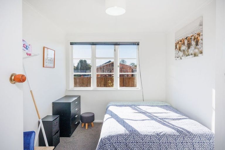 Photo of property in 2 Avon Terrace, Roslyn, Palmerston North, 4414