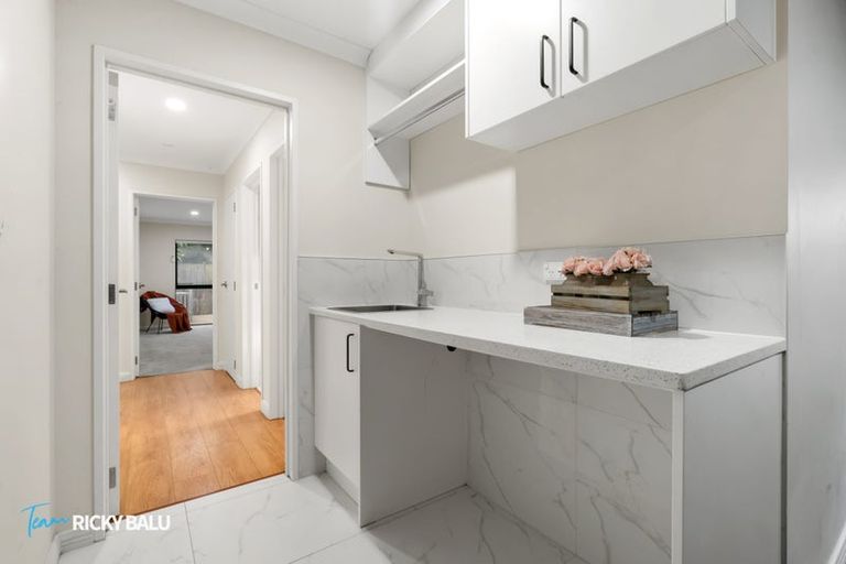 Photo of property in 17 Hard Beech Street, Takanini, 2110