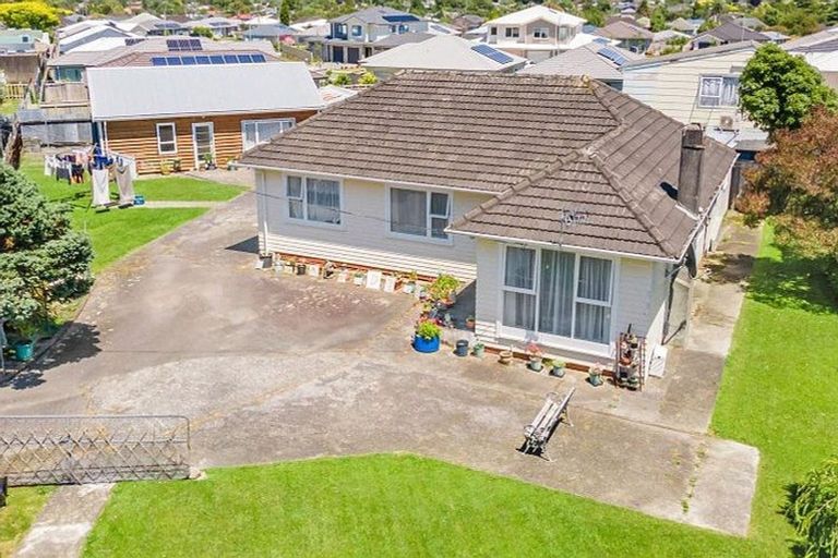 Photo of property in 29 Ruthven Road, Wainuiomata, Lower Hutt, 5014