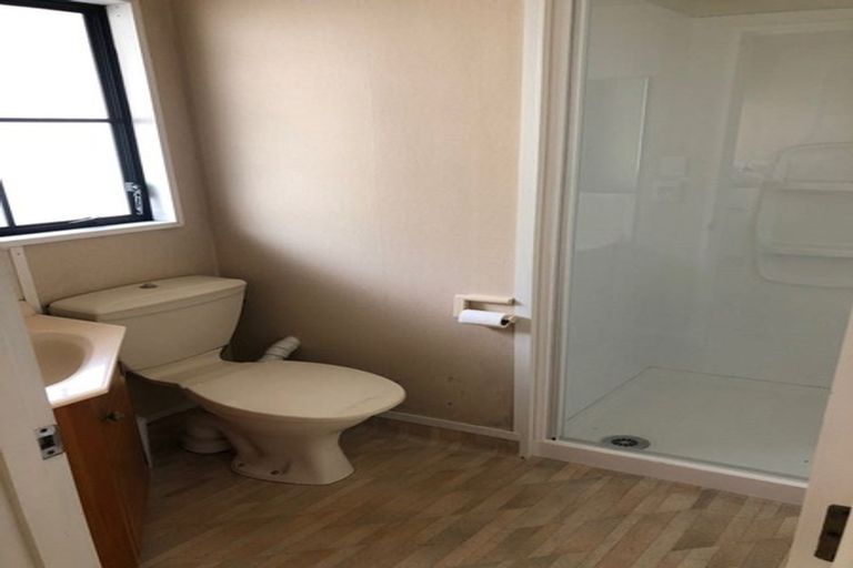 Photo of property in 1/264 Riccarton Road, Upper Riccarton, Christchurch, 8041