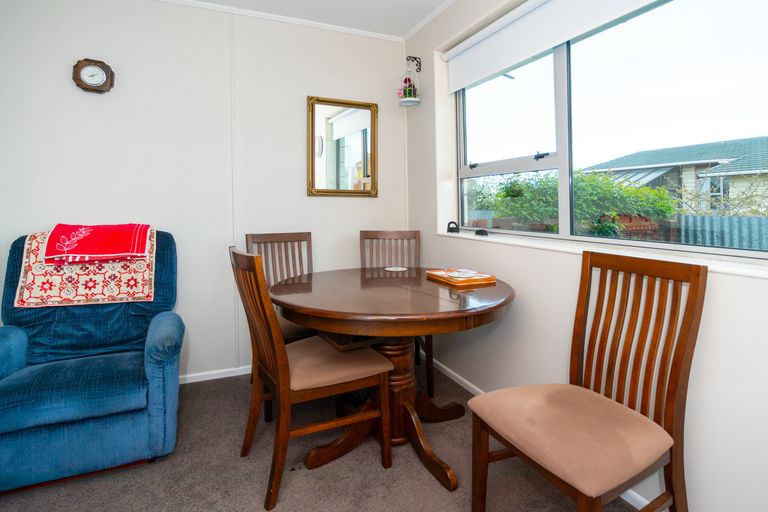 Photo of property in 2/39 Gleniti Road, Gleniti, Timaru, 7910