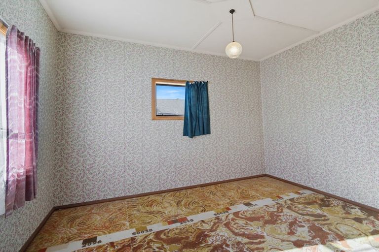 Photo of property in 72 Ferry Road, Clive, 4102