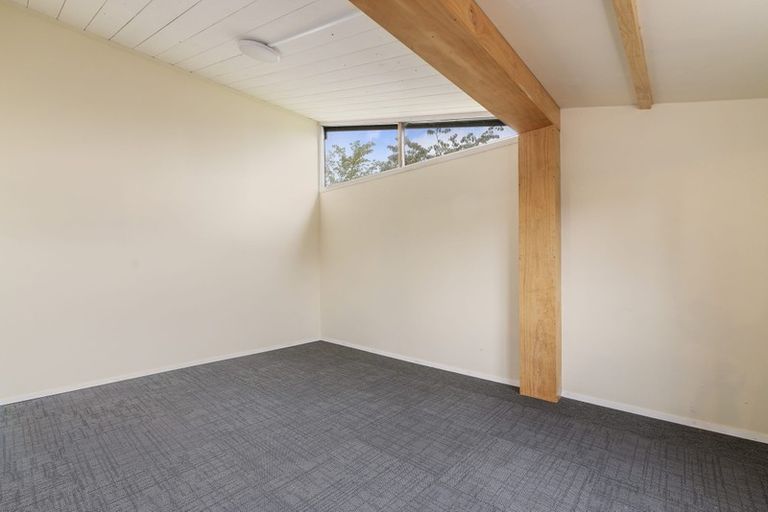 Photo of property in 20 Willow Avenue, Hannahs Bay, Rotorua, 3010