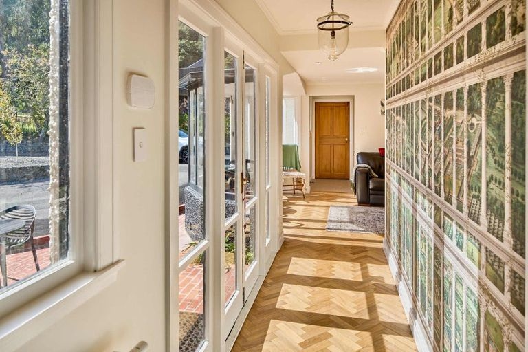 Photo of property in 68 Cheviot Road, Lowry Bay, Lower Hutt, 5013