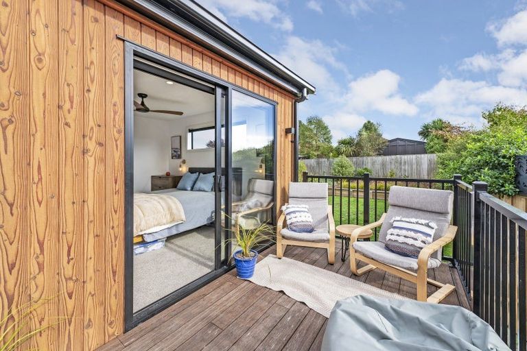 Photo of property in 5 Beach Crescent, Waikuku Beach, 7473